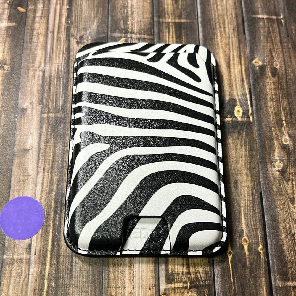 Zebra EDC Magnetic Wallet Stand for Apple Magsafe Pattern Vegan Leather Wallet